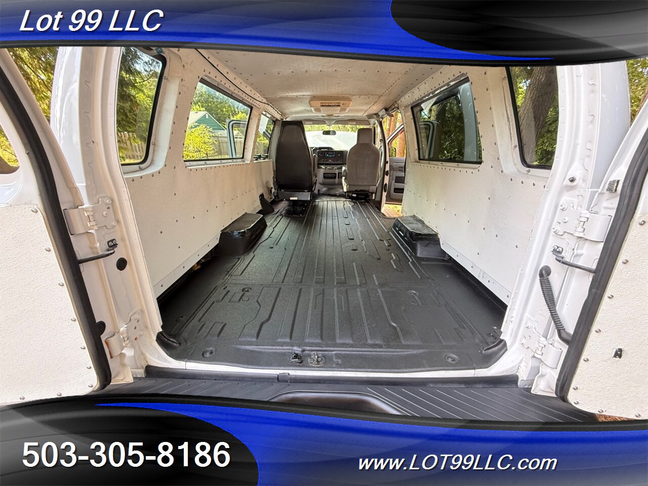 2009 Ford E-Series Van E-350 SD Extended 49k Miles Generator Rooftop AC Insulated Cummins Onan 2800 Generator - Photo 28 - Milwaukie, OR 97267