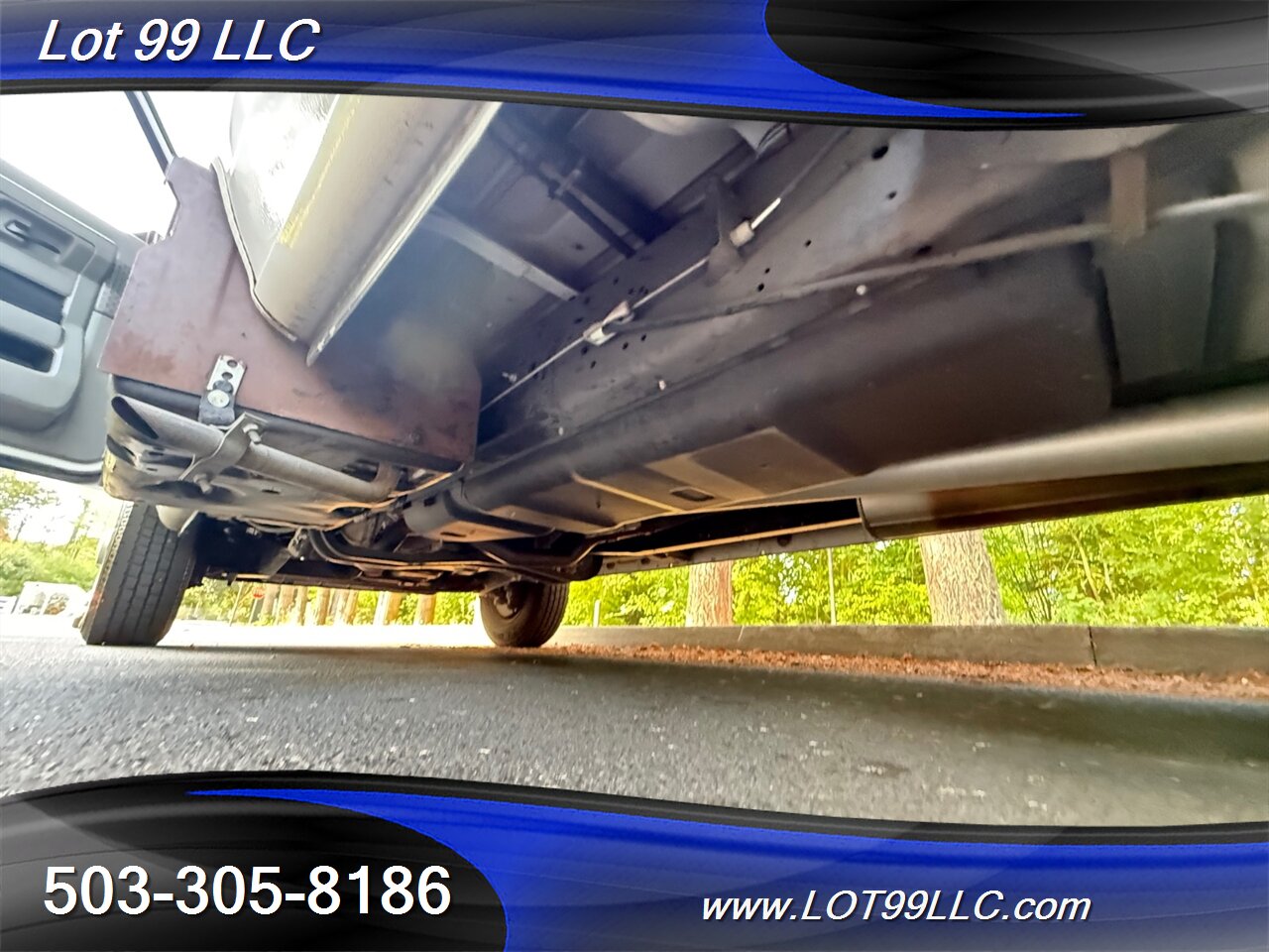 2009 Ford E-Series Van E-350 SD Extended 49k Miles Generator Rooftop AC Insulated Cummins Onan 2800 Generator - Photo 50 - Milwaukie, OR 97267