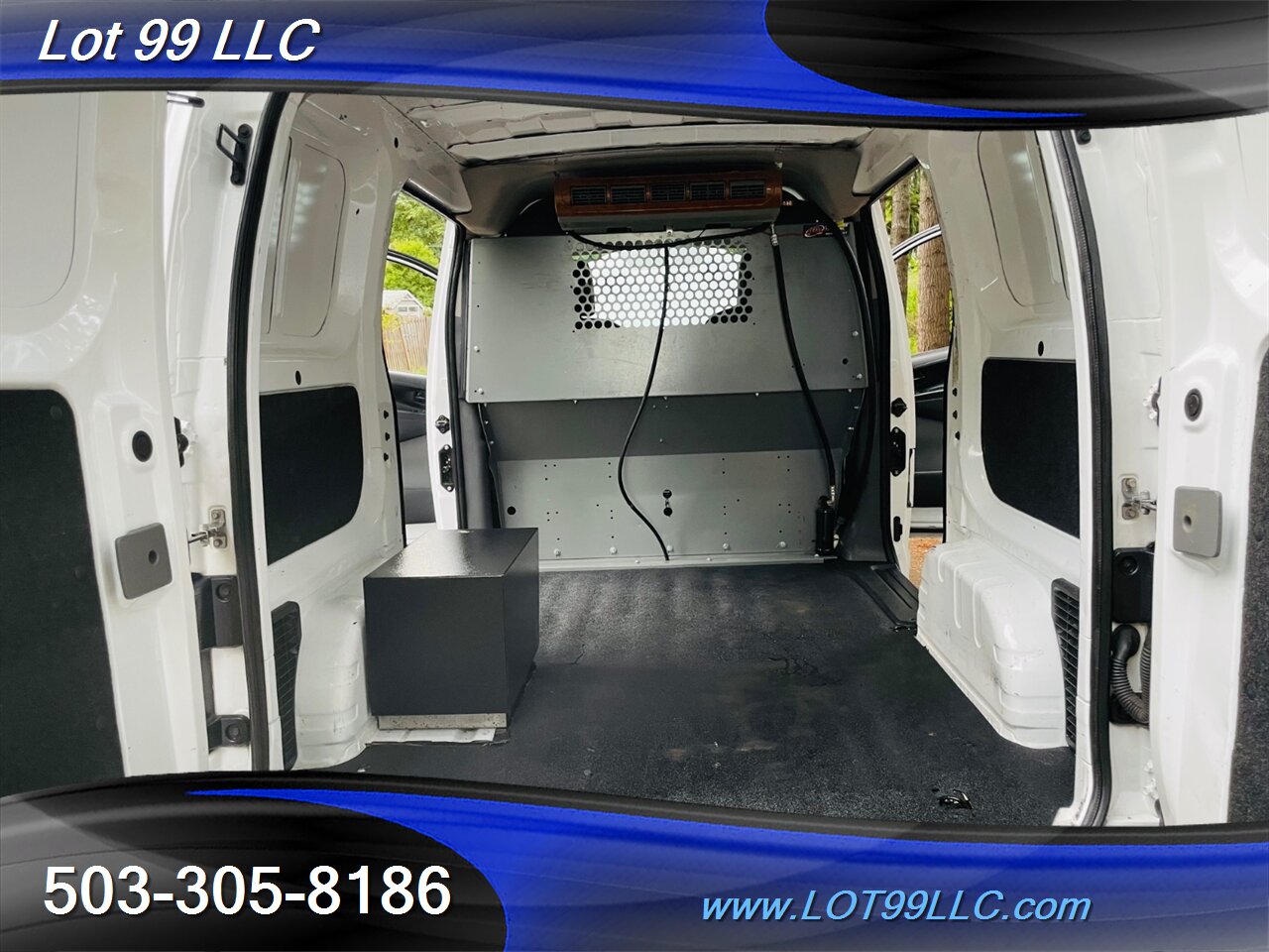 2017 Nissan NV200 SV Cargo Van Rear Refeer 83k Miles   - Photo 3 - Milwaukie, OR 97267