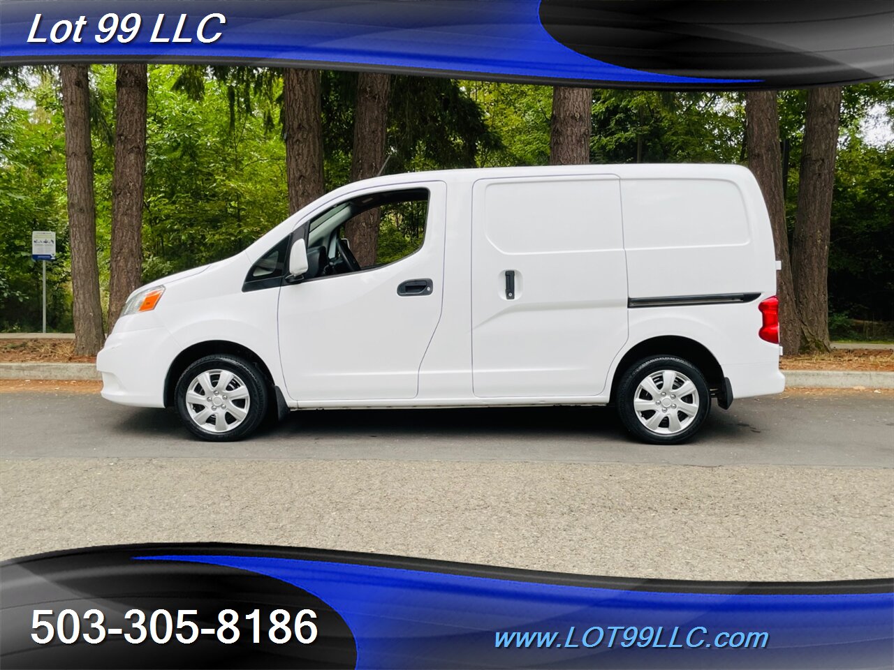 2017 Nissan NV200 SV Cargo Van Rear Refeer 83k Miles   - Photo 1 - Milwaukie, OR 97267