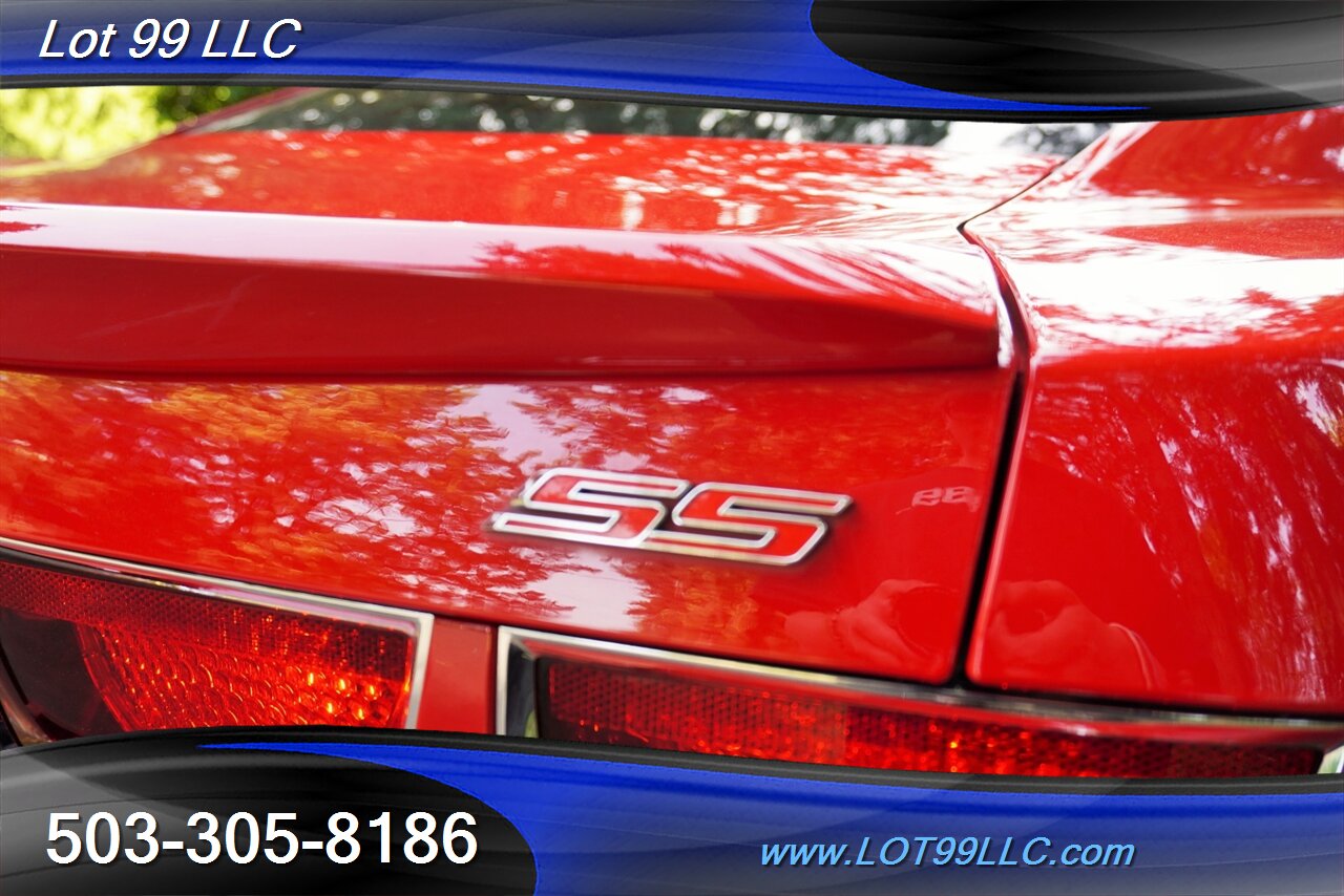2011 Chevrolet Camaro SS Coupe Only 79K V8 6.2L Automatic Chrome Wheels  Like New Tires LOCAL TRADE SUPER CLEAN - Photo 31 - Milwaukie, OR 97267