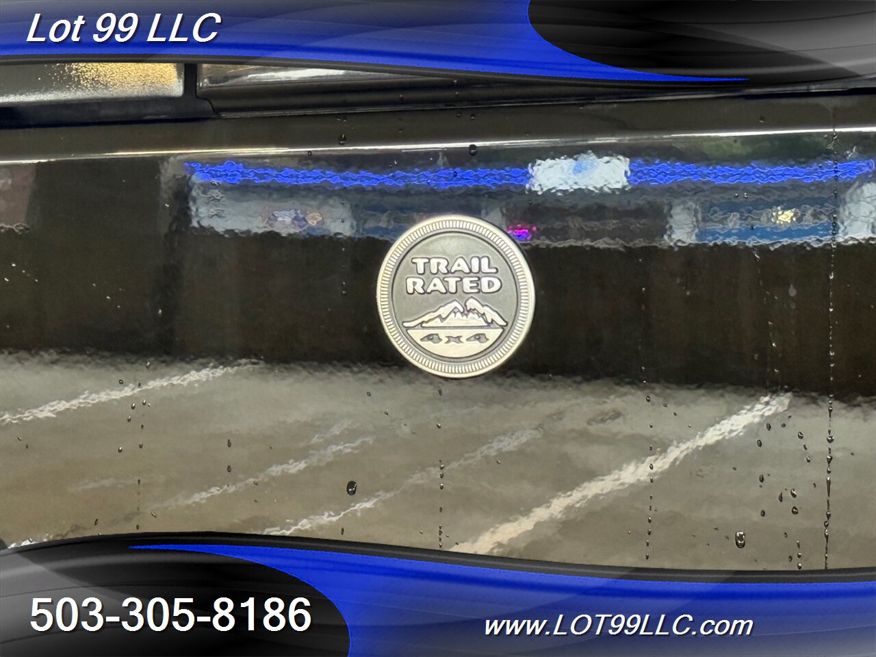 2018 Jeep Wrangler Sahara ** Red Leather Interior**  New 35 " Tires 20 " Wheels - Photo 52 - Milwaukie, OR 97267