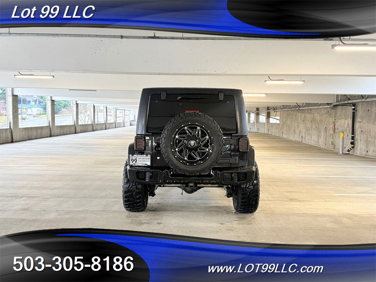 2018 Jeep Wrangler Sahara ** Red Leather Interior**  New 35 " Tires 20 " Wheels - Photo 12 - Milwaukie, OR 97267
