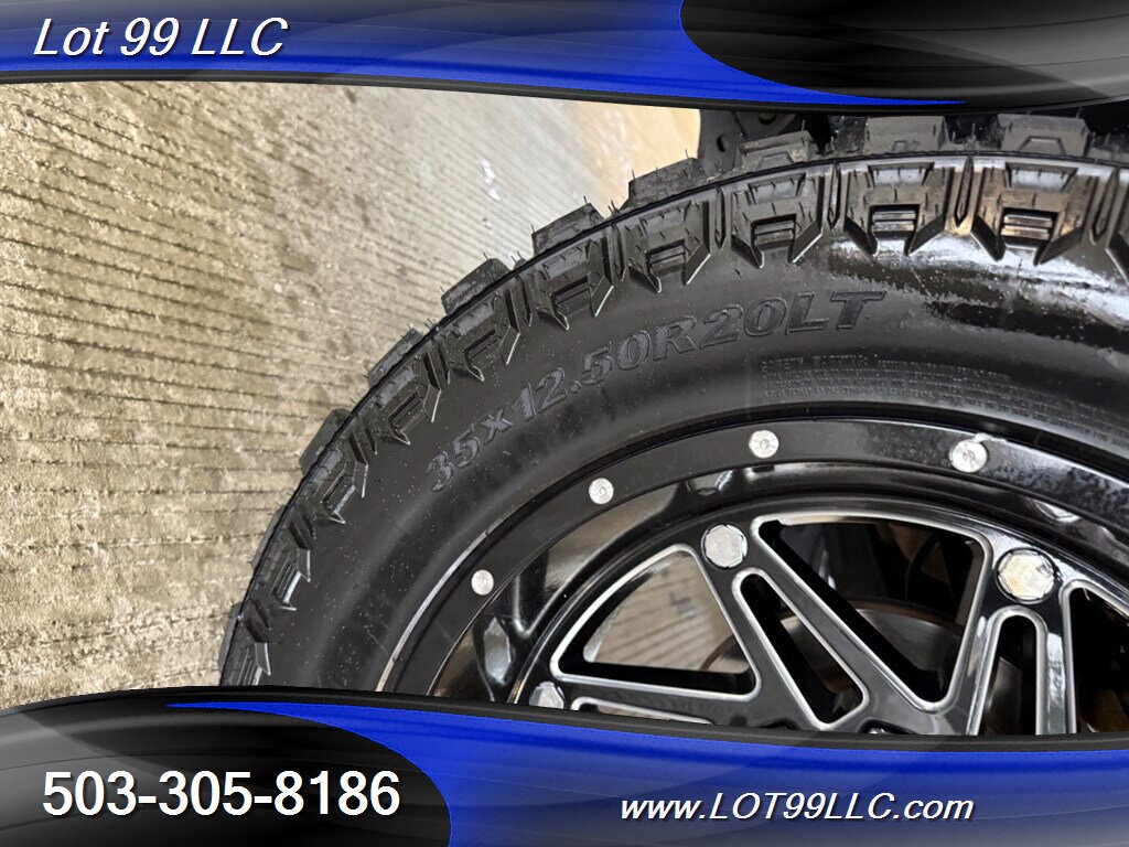 2018 Jeep Wrangler Sahara ** Red Leather Interior**  New 35 " Tires 20 " Wheels - Photo 53 - Milwaukie, OR 97267