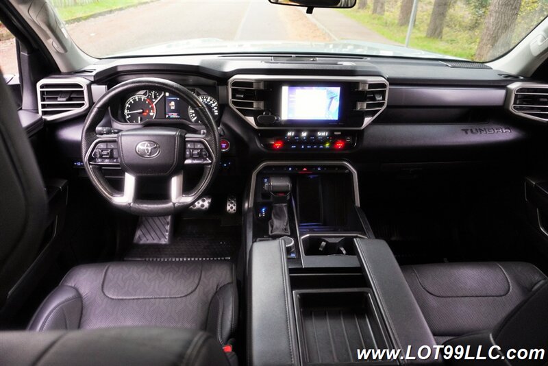 2023 Toyota Tundra SR5 4x4 V6 IFORCE 10 Speed Heated Leather 1 OWNER  