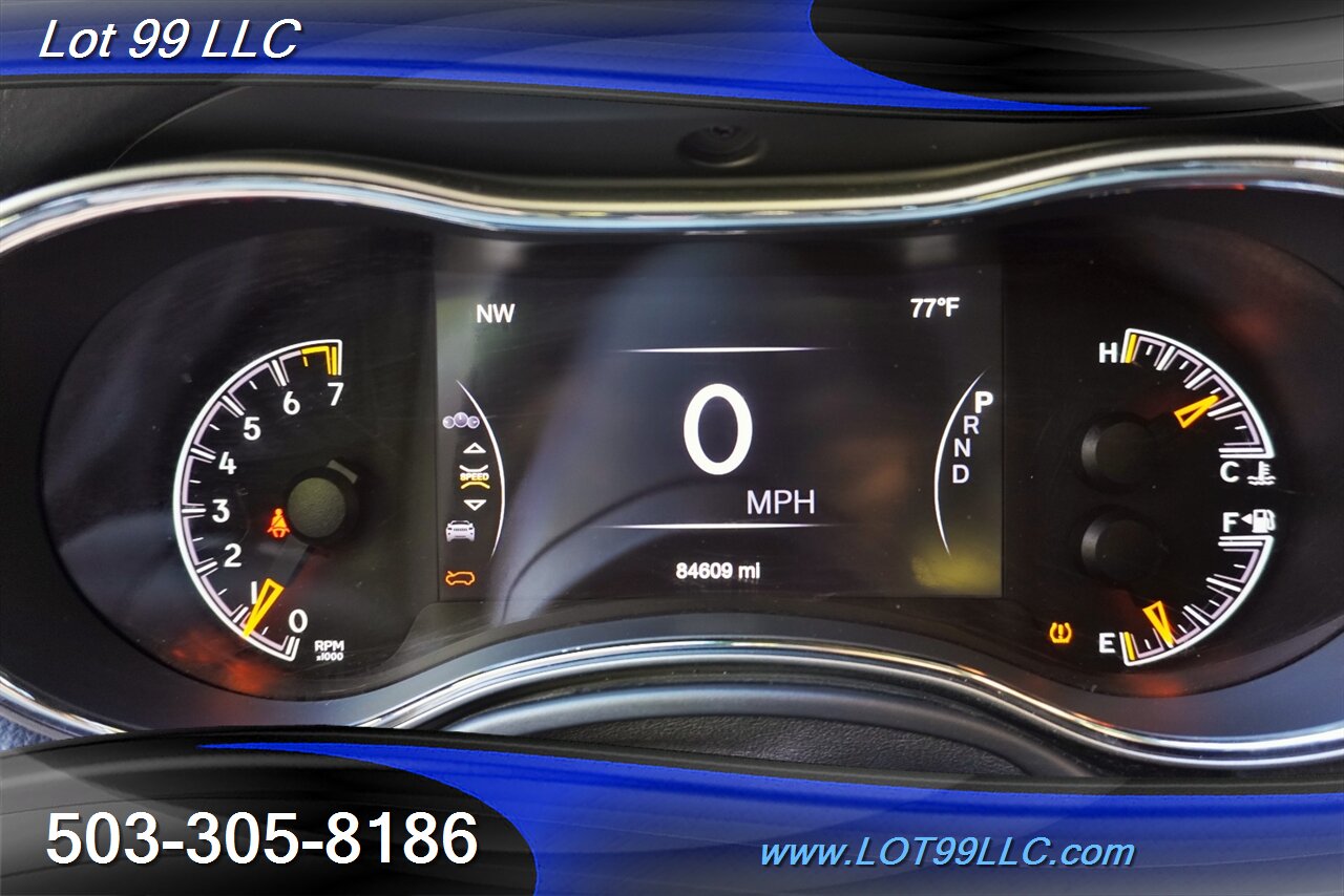 2018 Jeep Grand Cherokee Limited 4X4 V6 3.6L Auto Heated AC Leather Pano  Lifted Black Wheels NEWER OFF ROAD TIRES - Photo 23 - Milwaukie, OR 97267