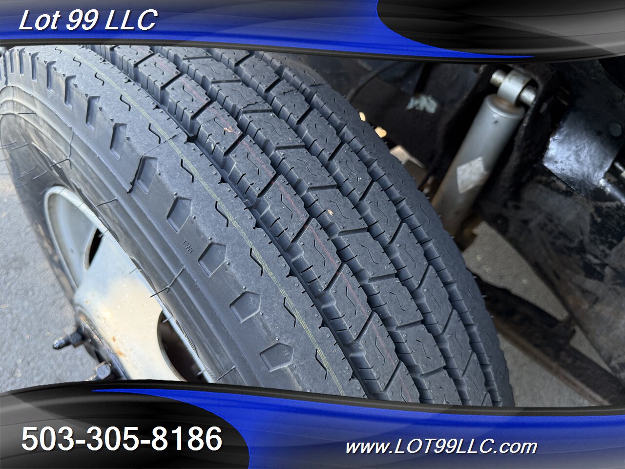 2002 GMC Sierra 3500 6.5 Diesel NEW TIRES Flat Bed Dually   - Photo 43 - Milwaukie, OR 97267