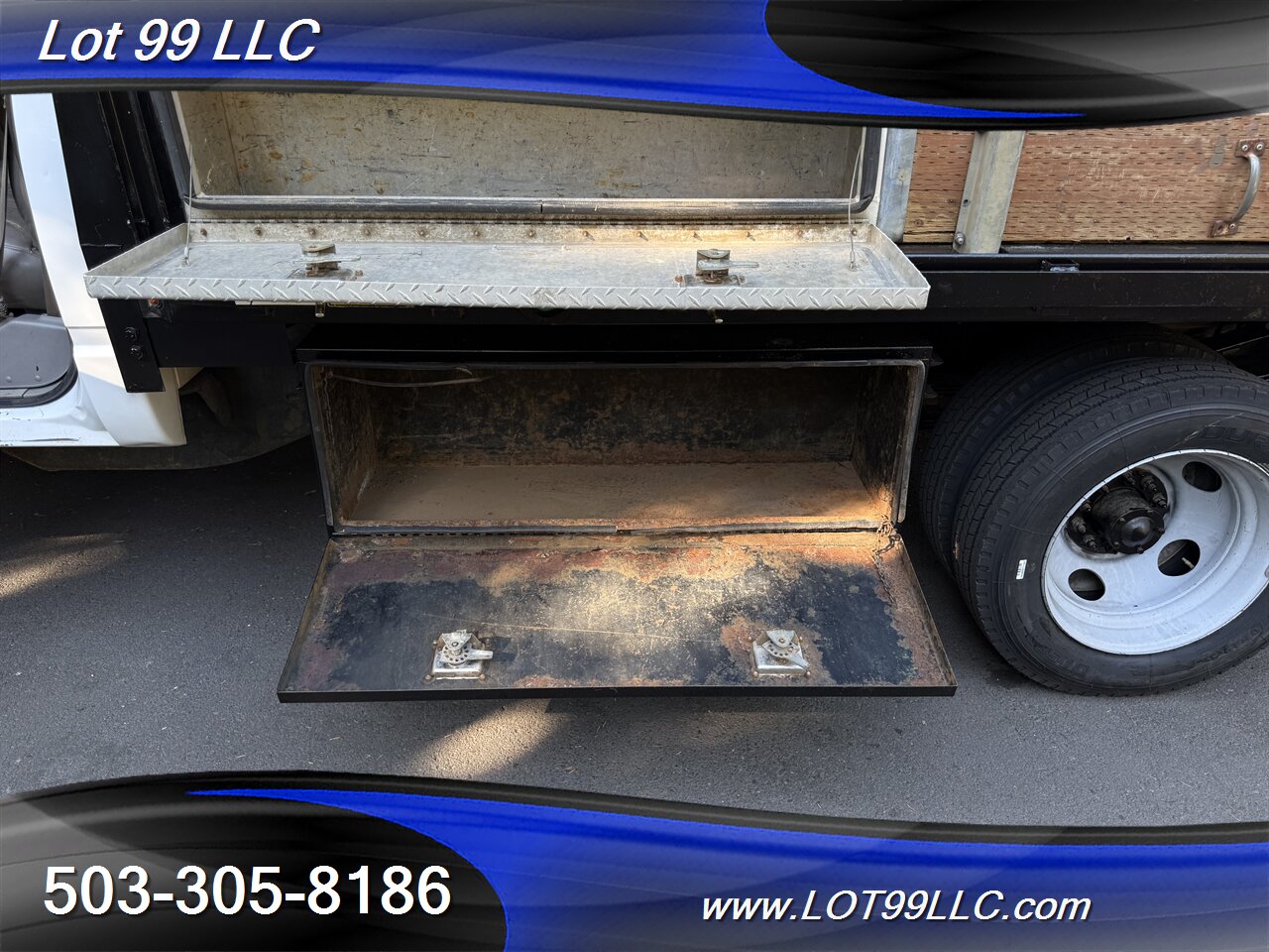2002 GMC Sierra 3500 6.5 Diesel NEW TIRES Flat Bed Dually   - Photo 26 - Milwaukie, OR 97267