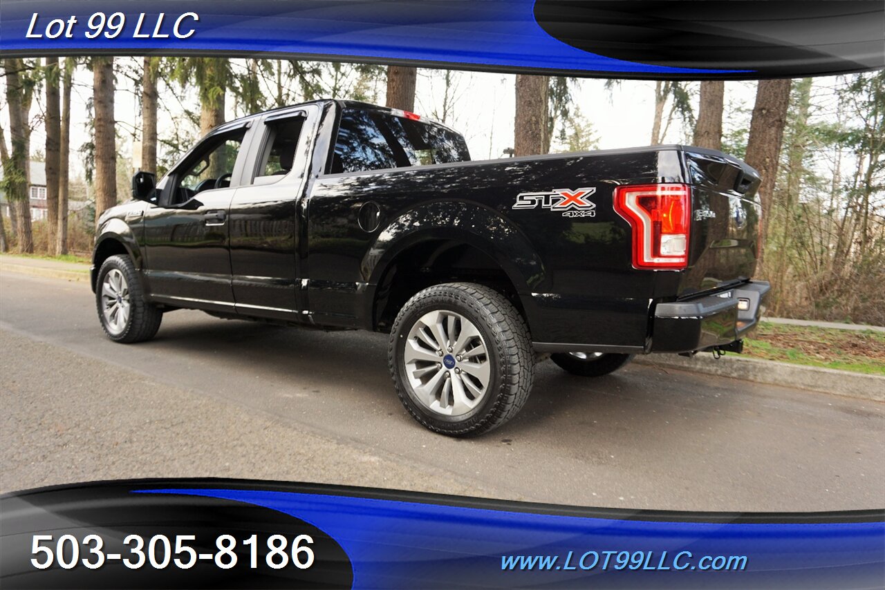 2017 Ford F-150 STX Super Cab 4X4 V8 5.0L Auto Short Bed 1 OWNER   - Photo 11 - Milwaukie, OR 97267