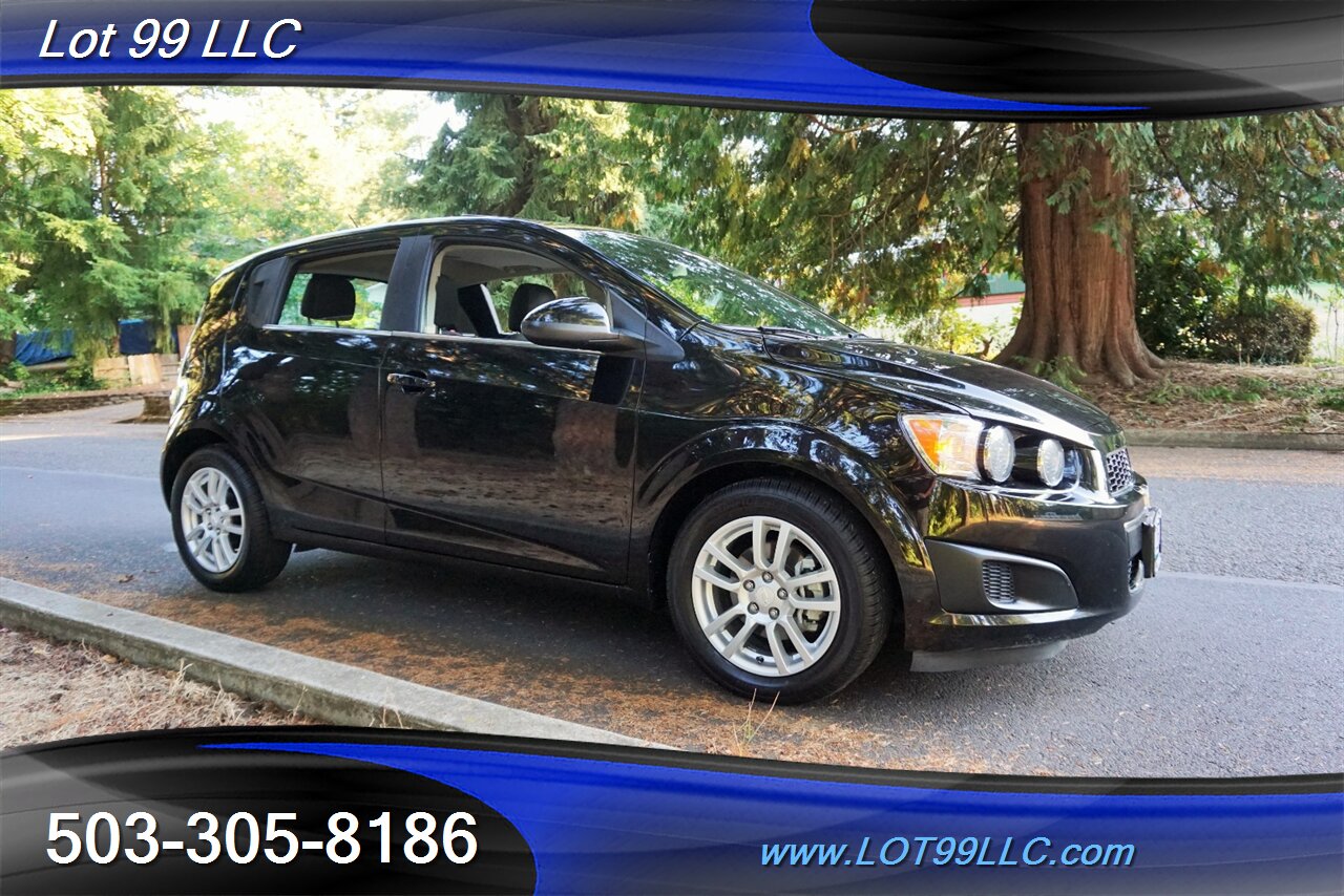 2016 Chevrolet Sonic LT photo 7