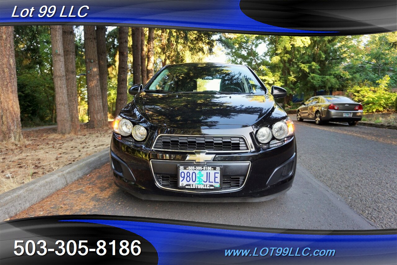 2016 Chevrolet Sonic LT photo 6