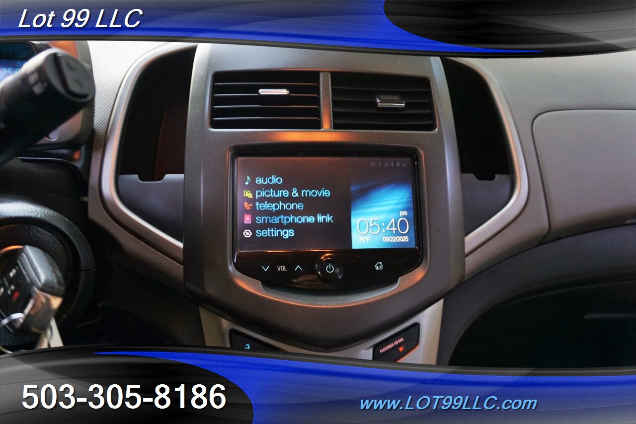 2016 Chevrolet Sonic LT photo 21