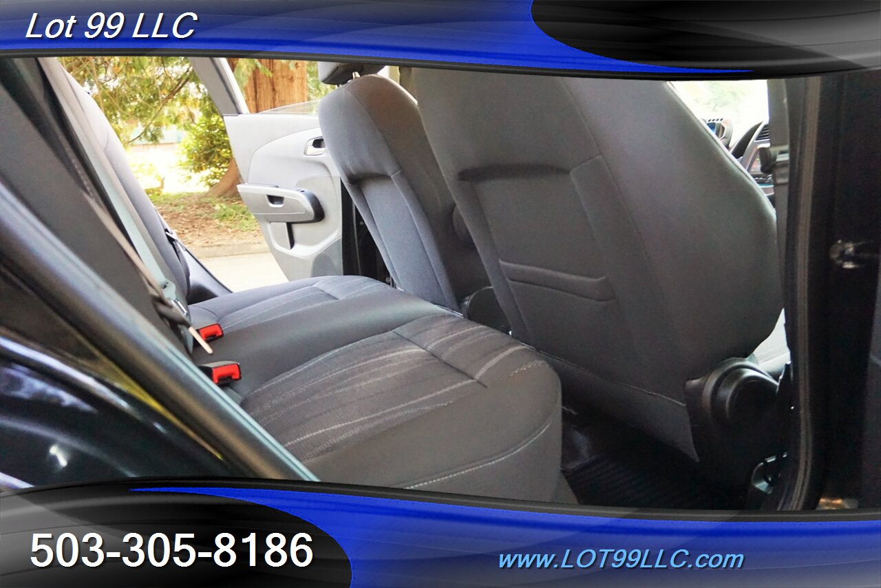 2016 Chevrolet Sonic LT photo 16