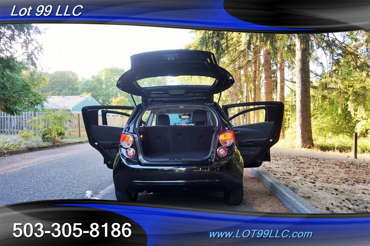 2016 Chevrolet Sonic LT photo 29