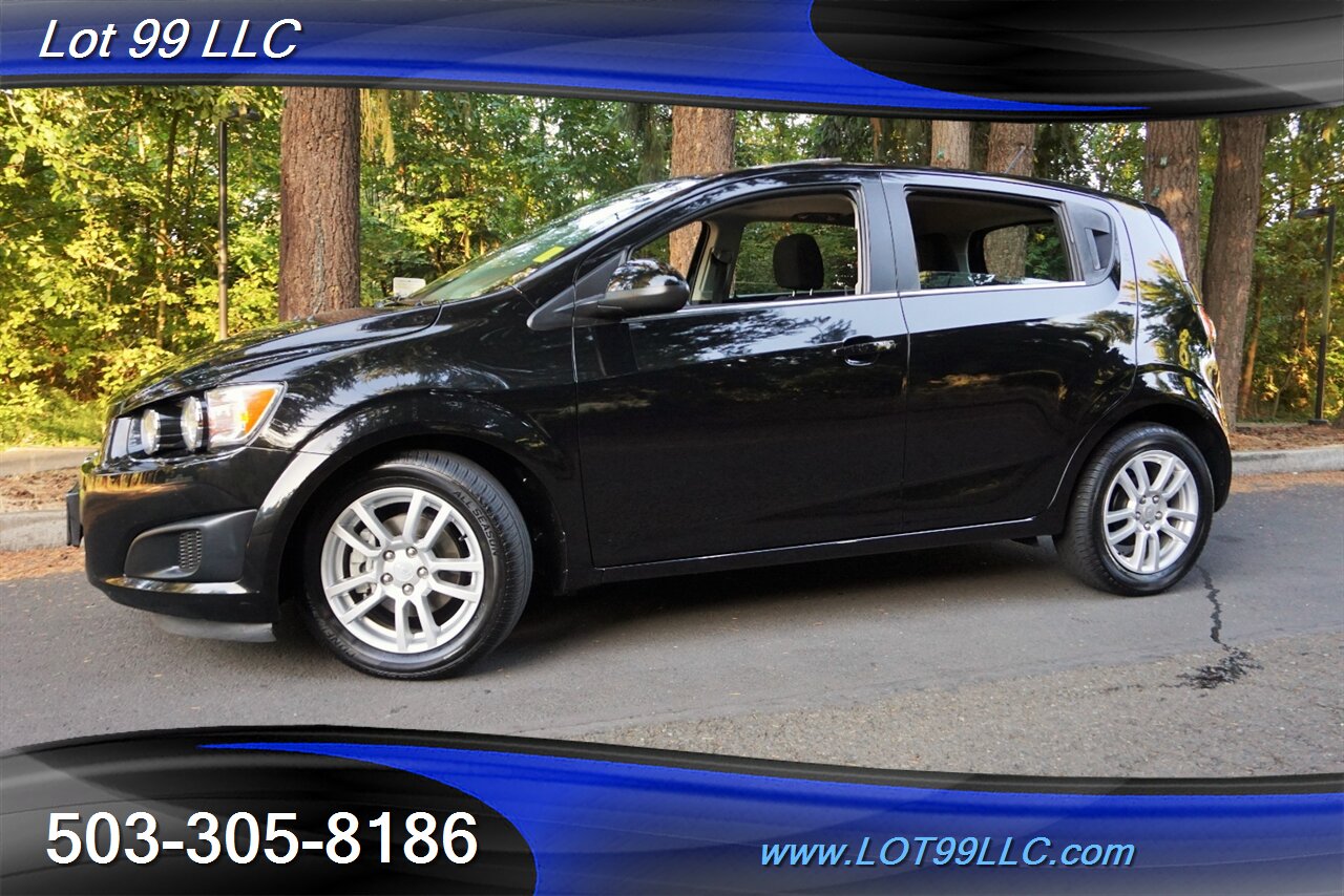 2016 Chevrolet Sonic LT photo 5
