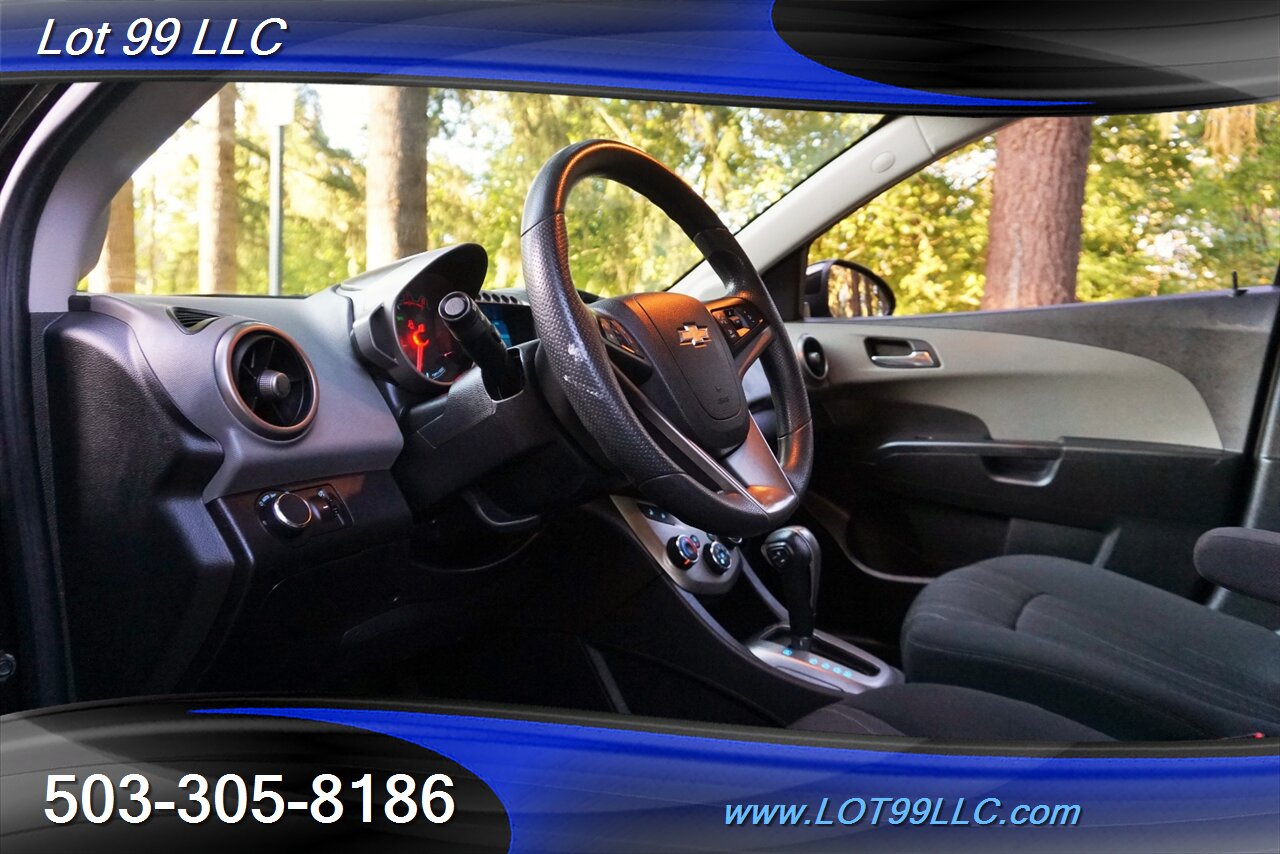 2016 Chevrolet Sonic LT photo 12