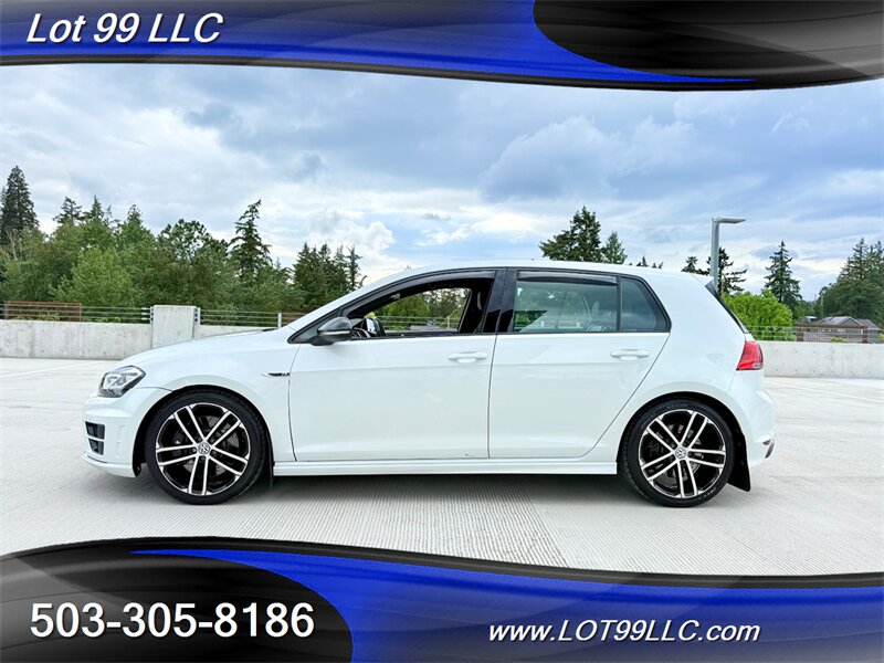2016 Volkswagen Golf R R 4-door's photo