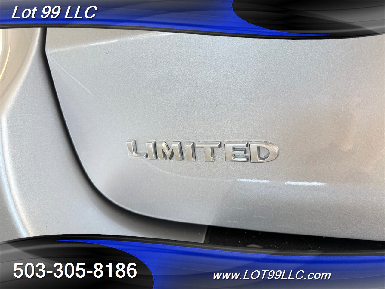2013 Chrysler Town & Country Limited WHEELCHAIR VAN Kneeling Leather (2) DVD Screens Power Ramp Dual Power Sliding Doors - Photo 59 - Milwaukie, OR 97267