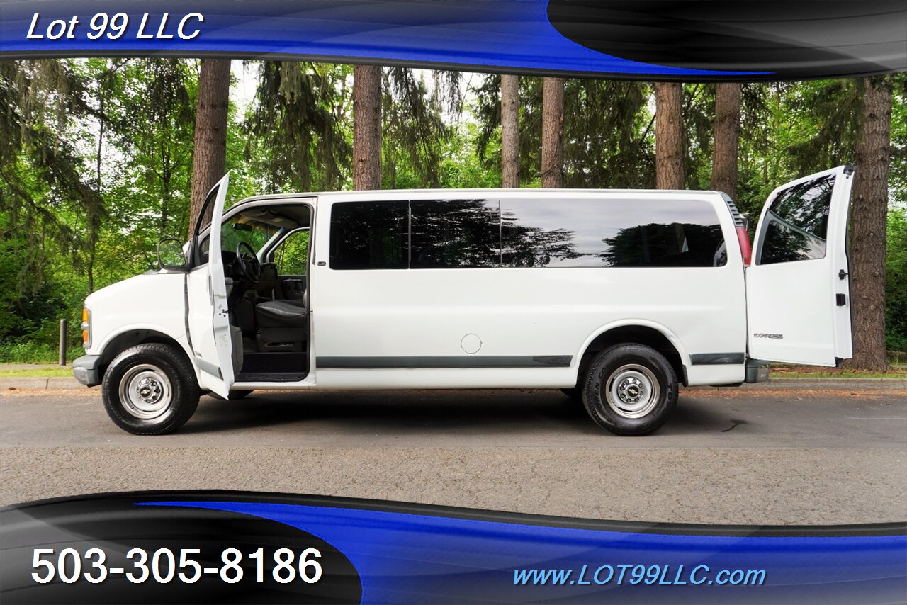 2002 Chevrolet Express G3500 Extended 15 Passenger Van V8 5.7L Auto  Rear AC - Photo 25 - Milwaukie, OR 97267