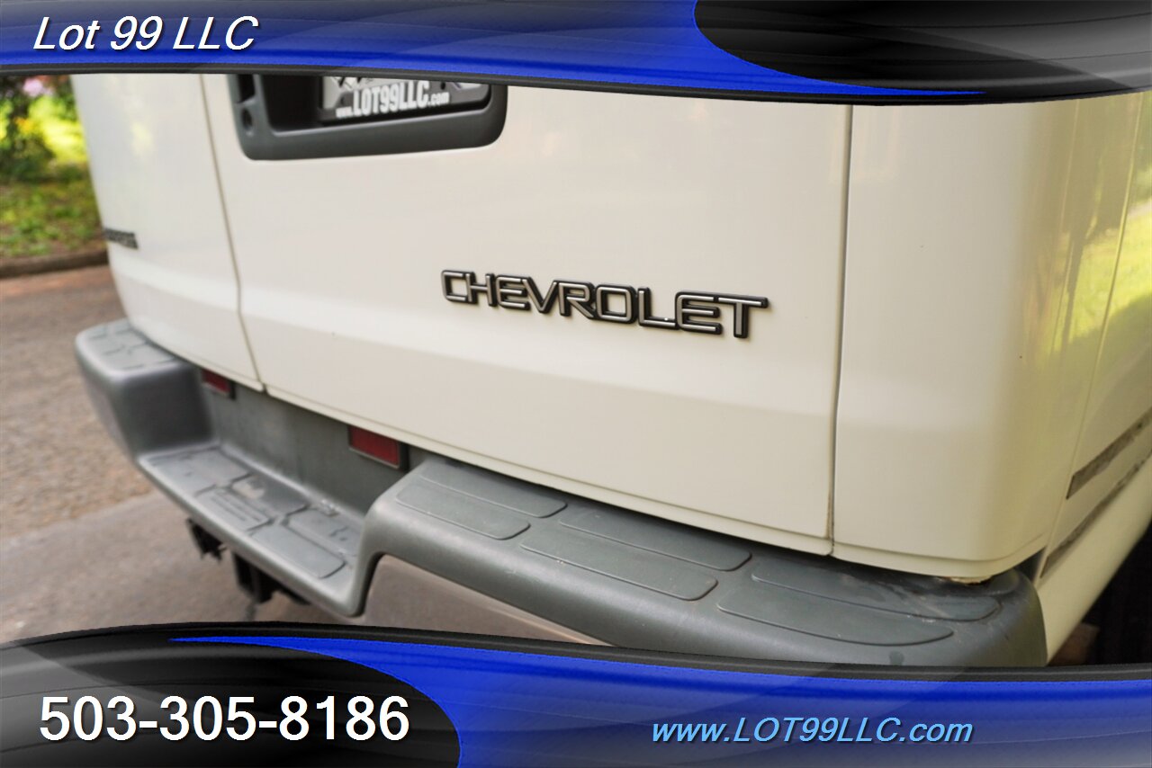 2002 Chevrolet Express G3500 Extended 15 Passenger Van V8 5.7L Auto  Rear AC - Photo 30 - Milwaukie, OR 97267