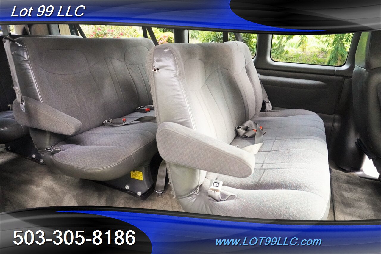 2002 Chevrolet Express G3500 Extended 15 Passenger Van V8 5.7L Auto  Rear AC - Photo 4 - Milwaukie, OR 97267