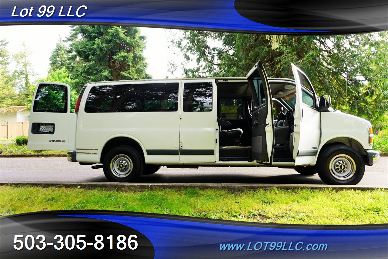 2002 Chevrolet Express G3500 Extended 15 Passenger Van V8 5.7L Auto  Rear AC - Photo 27 - Milwaukie, OR 97267