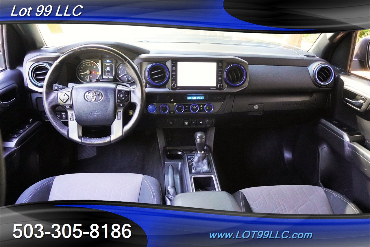 2023 Toyota Tacoma TRD Sport   - Photo 16 - Milwaukie, OR 97267