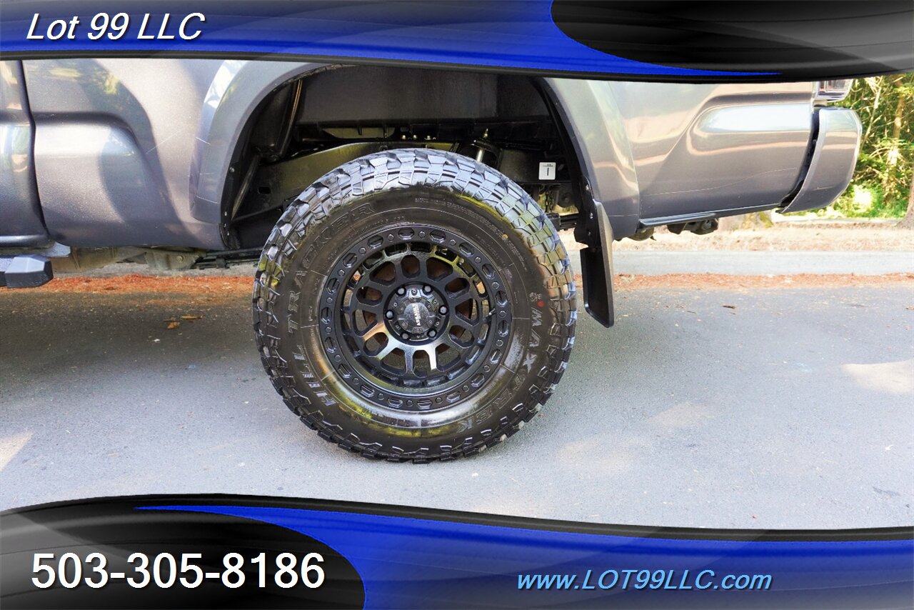 2023 Toyota Tacoma TRD Sport   - Photo 39 - Milwaukie, OR 97267