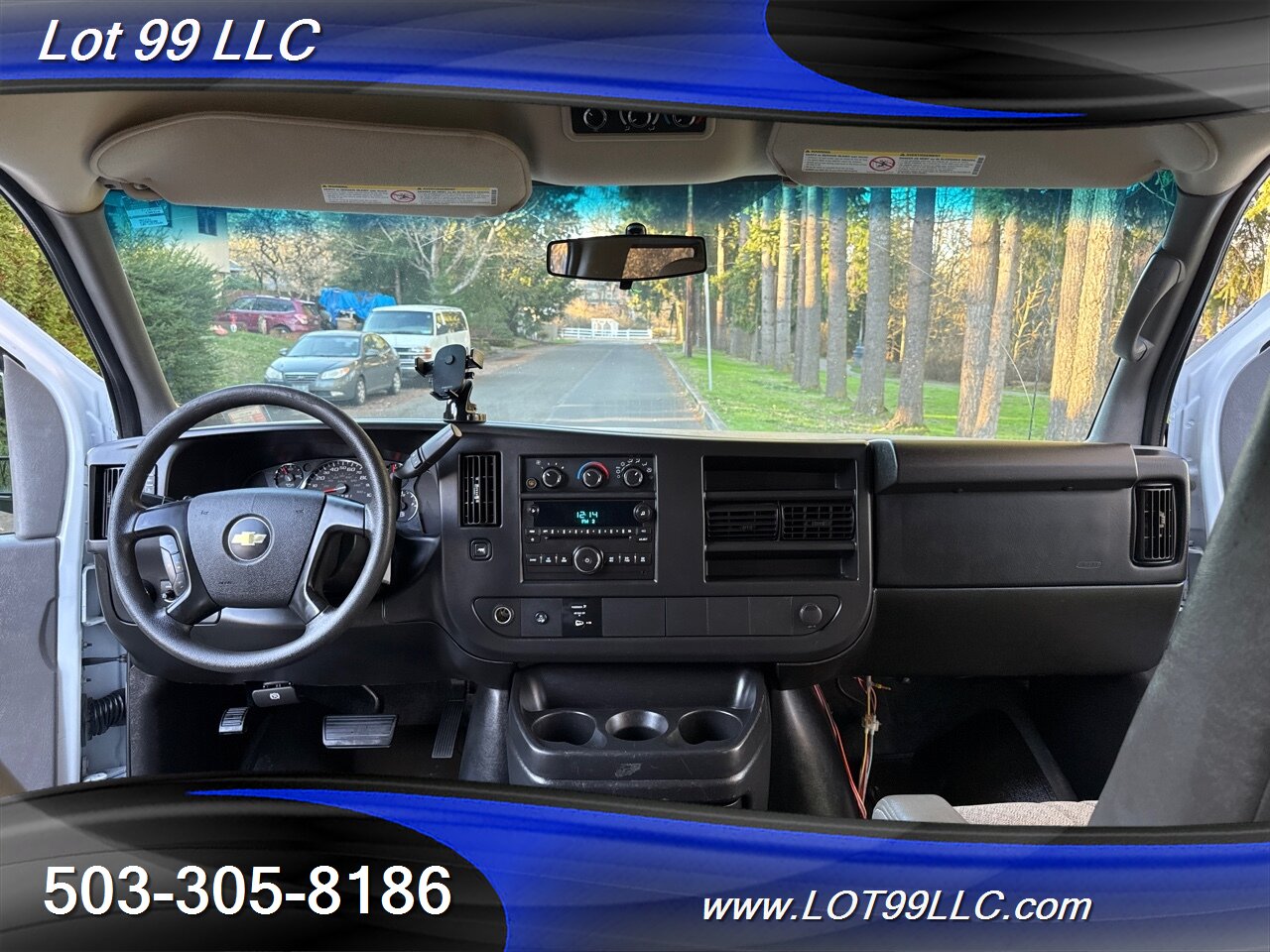 2014 Chevrolet Express LT 3500 15 Passenger Van 131k Miles Great Service   - Photo 10 - Milwaukie, OR 97267