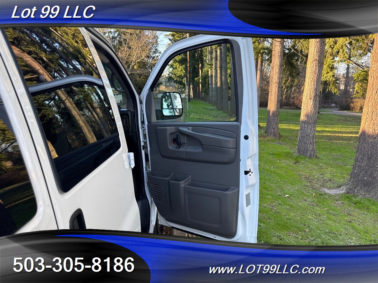 2014 Chevrolet Express LT 3500 15 Passenger Van 131k Miles Great Service   - Photo 30 - Milwaukie, OR 97267