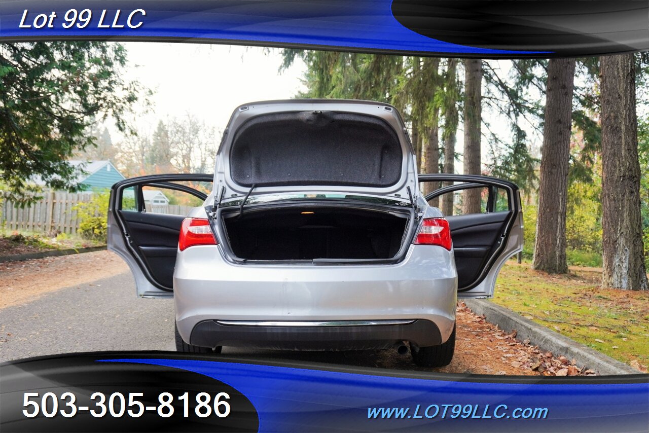2013 Chrysler 200 LX Sedan 2.4L Automatic Premium Wheels 29 MPG - Photo 34 - Milwaukie, OR 97267