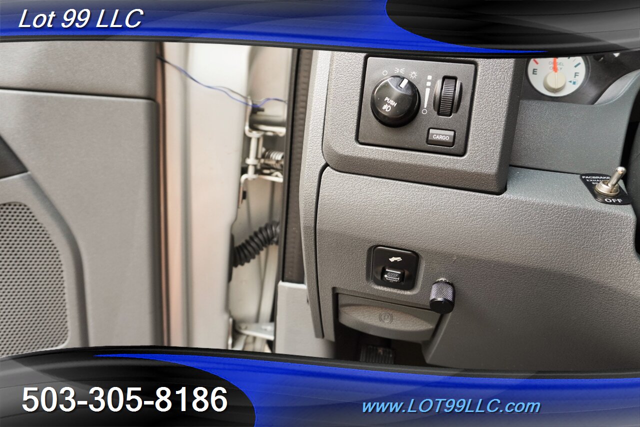 2007 Dodge Ram 2500 Laramie 4X4 5.9L Cummins Diesel Heated Leather DVD  LIFTED Chrome Wheels Newer Off Road Tires LED LIGHTS - Photo 26 - Milwaukie, OR 97267