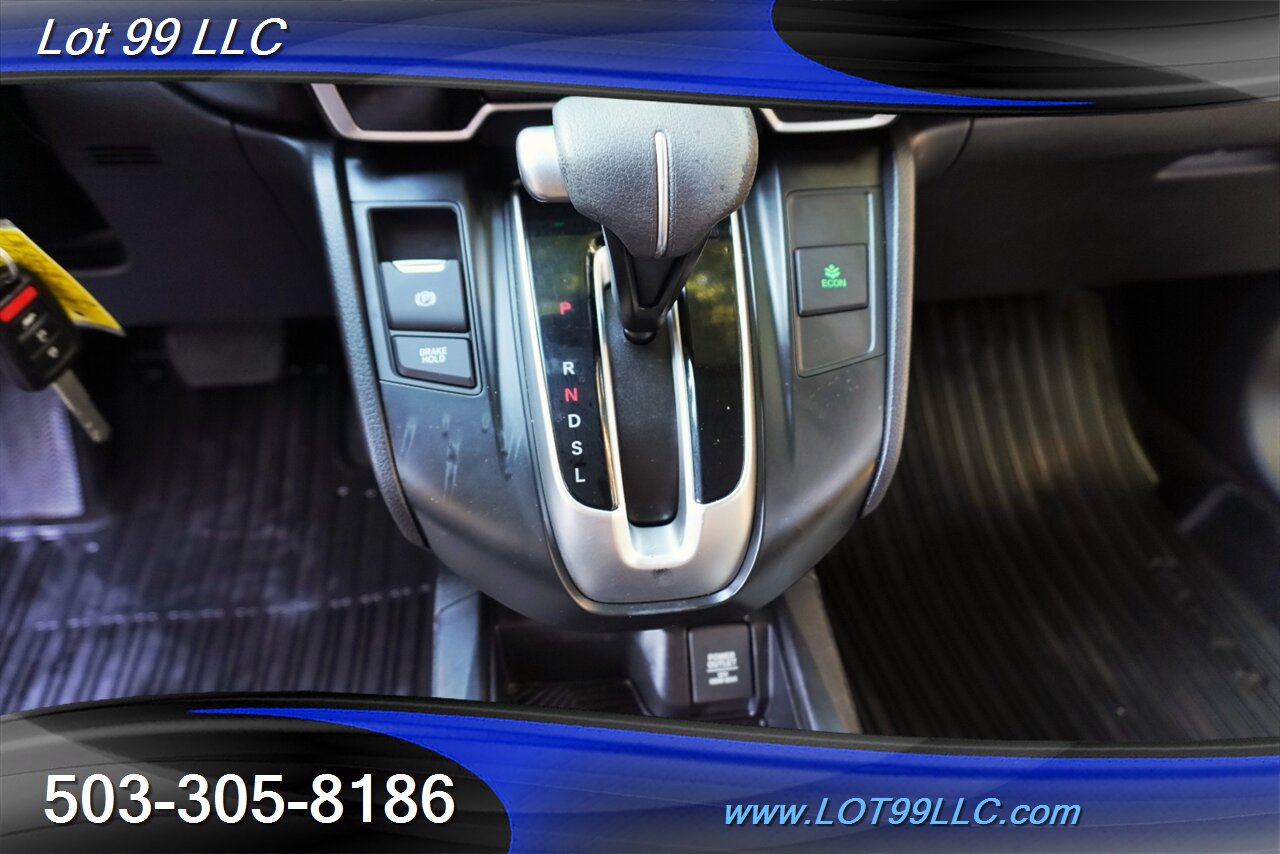 2017 Honda CR-V LX AWD Suv Moon Roof Newer Tires Backup Camera  Sport 1 OWNER LOCAL TRADE SUPER CLEAN - Photo 21 - Milwaukie, OR 97267
