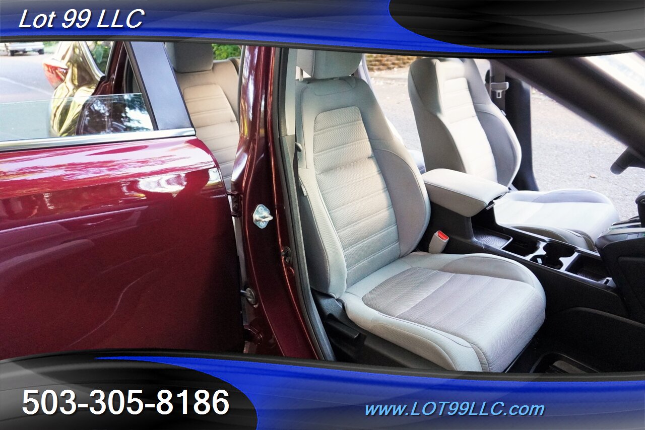 2017 Honda CR-V LX AWD Suv Moon Roof Newer Tires Backup Camera  Sport 1 OWNER LOCAL TRADE SUPER CLEAN - Photo 17 - Milwaukie, OR 97267