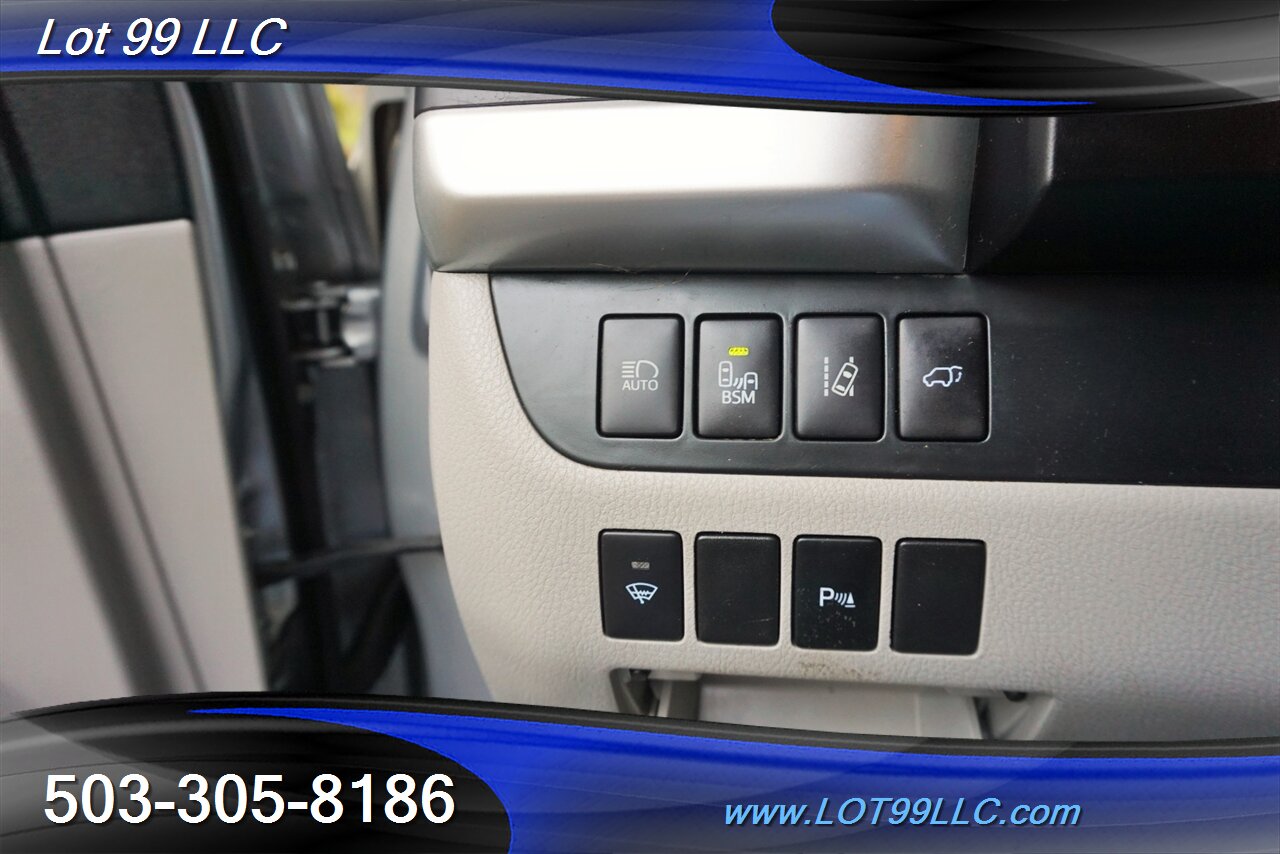 2014 Toyota Highlander Limited 4X4 V6 Auto Heated Leather Moon GPS 3 ROW   - Photo 30 - Milwaukie, OR 97267