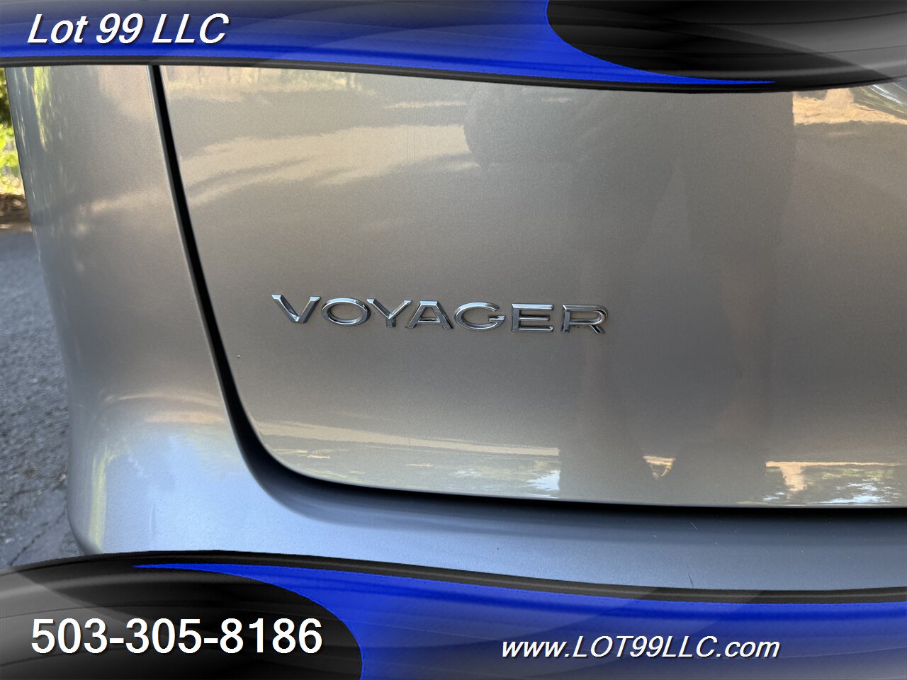 2020 Chrysler Voyager LXi 70k NEW TIRES Leather 3rd Row - Photo 53 - Milwaukie, OR 97267