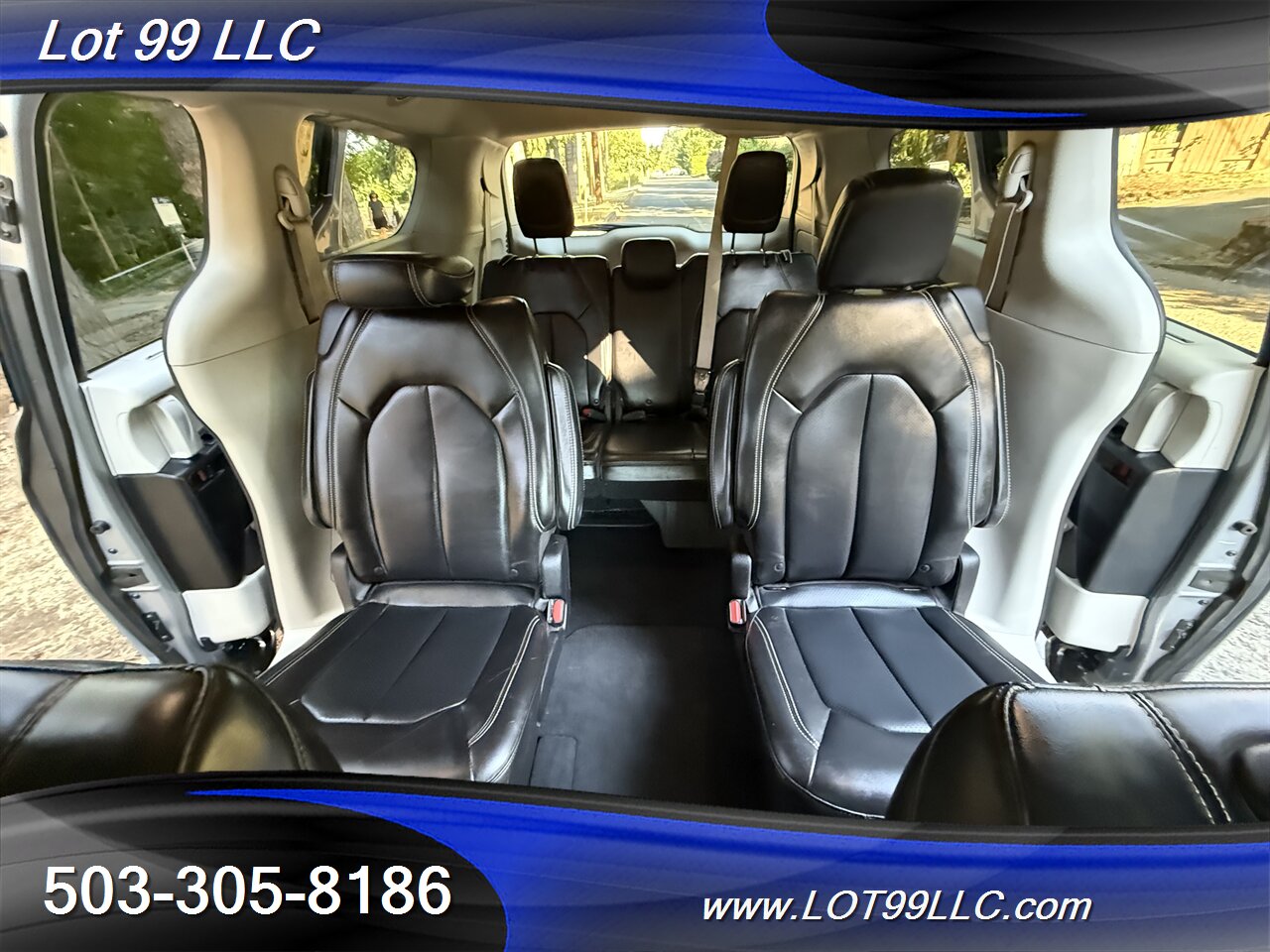 2020 Chrysler Voyager LXi 70k NEW TIRES Leather 3rd Row - Photo 15 - Milwaukie, OR 97267
