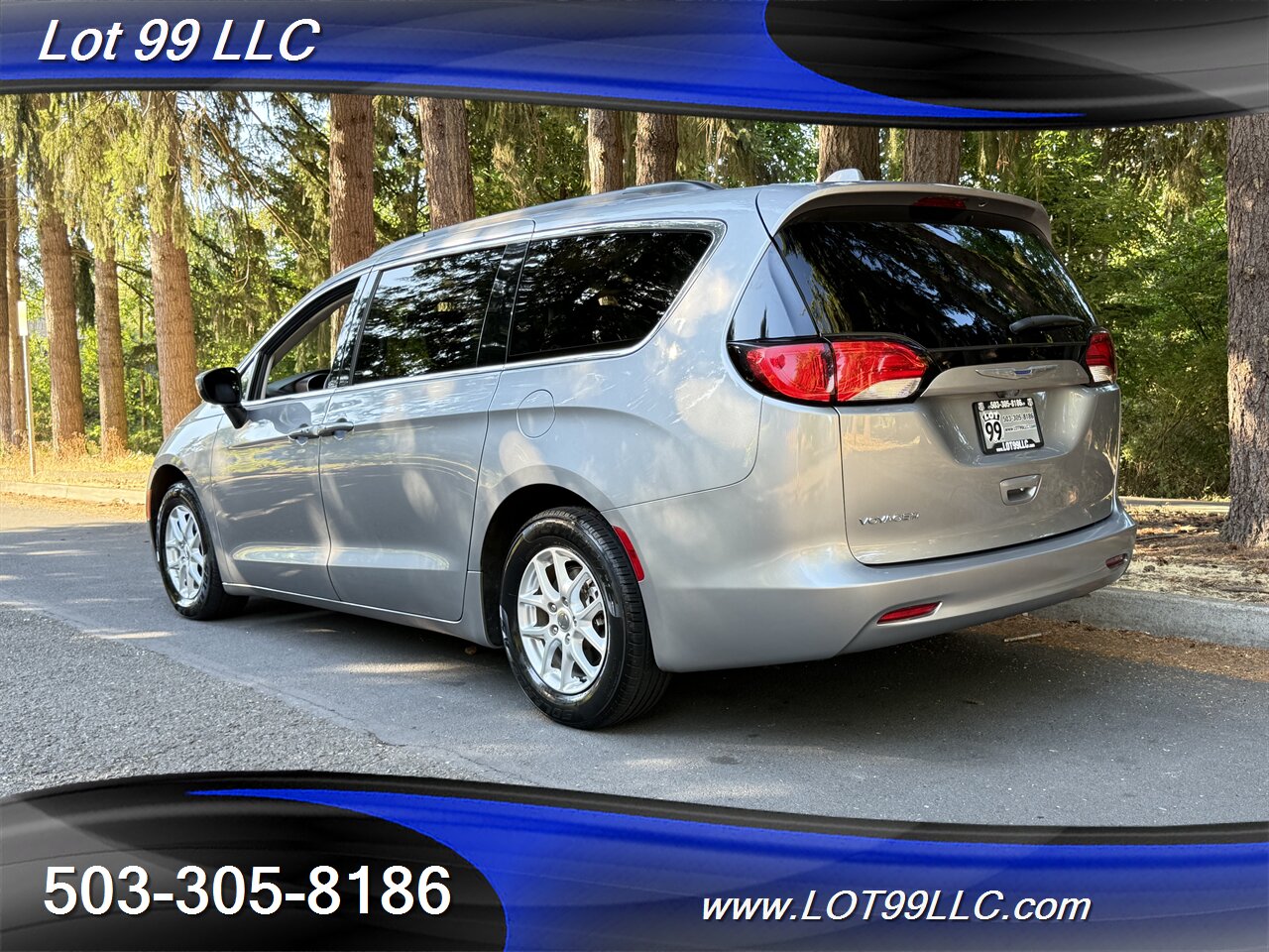 2020 Chrysler Voyager LXi 70k NEW TIRES Leather 3rd Row - Photo 8 - Milwaukie, OR 97267