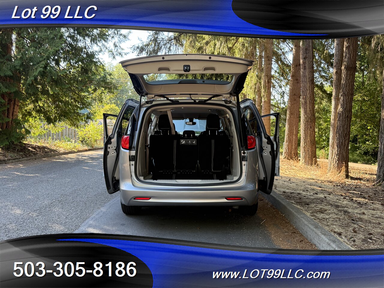 2020 Chrysler Voyager LXi 70k NEW TIRES Leather 3rd Row - Photo 48 - Milwaukie, OR 97267