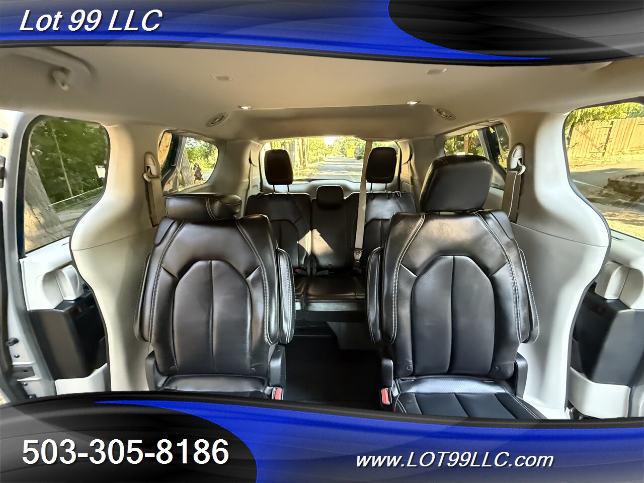 2020 Chrysler Voyager LXi 70k NEW TIRES Leather 3rd Row - Photo 41 - Milwaukie, OR 97267