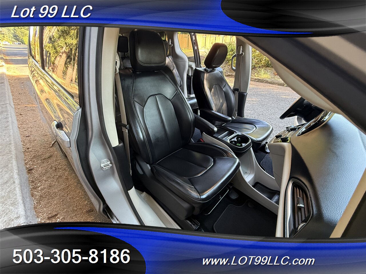 2020 Chrysler Voyager LXi 70k NEW TIRES Leather 3rd Row - Photo 14 - Milwaukie, OR 97267