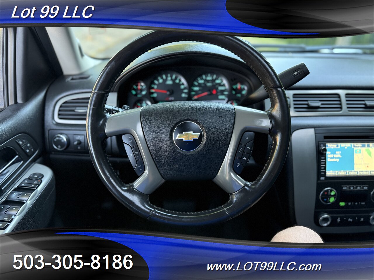 2011 Chevrolet Suburban LT Z71 4x4 3rd Row Htd Leather Roof Navi Cam - Photo 11 - Milwaukie, OR 97267