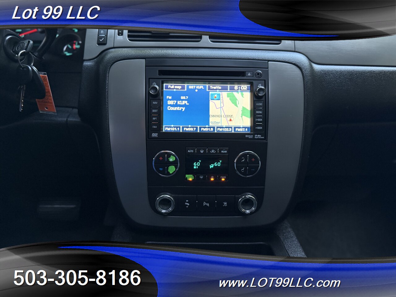 2011 Chevrolet Suburban LT Z71 4x4 3rd Row Htd Leather Roof Navi Cam - Photo 34 - Milwaukie, OR 97267