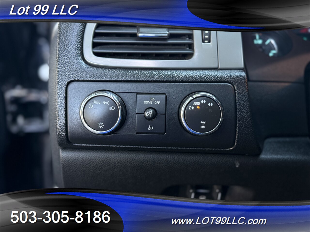 2011 Chevrolet Suburban LT Z71 4x4 3rd Row Htd Leather Roof Navi Cam - Photo 28 - Milwaukie, OR 97267