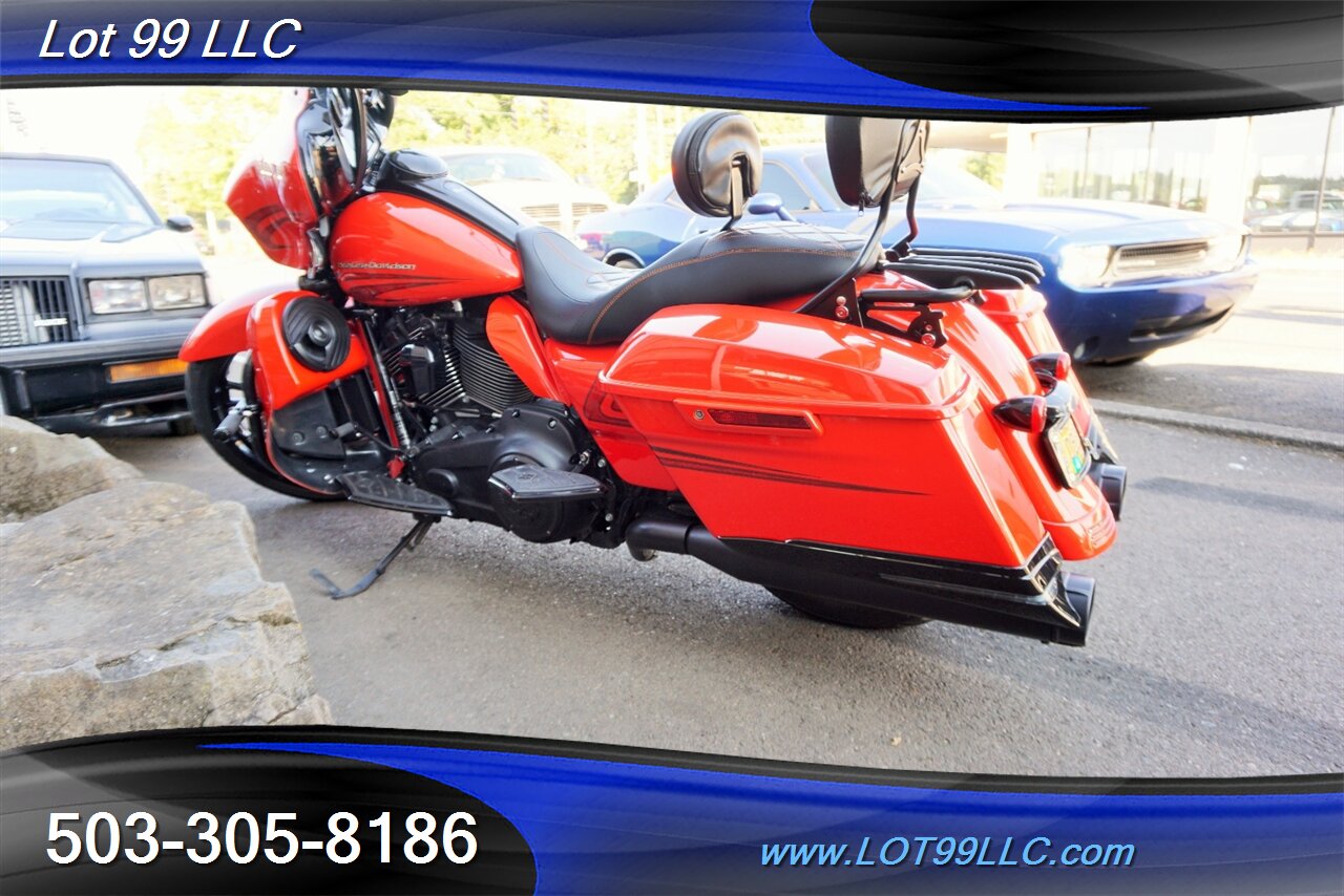 2017 Harley-Davidson Custom Street Glide107 Laguna Orange 21 Front Wheel   - Photo 4 - Milwaukie, OR 97267