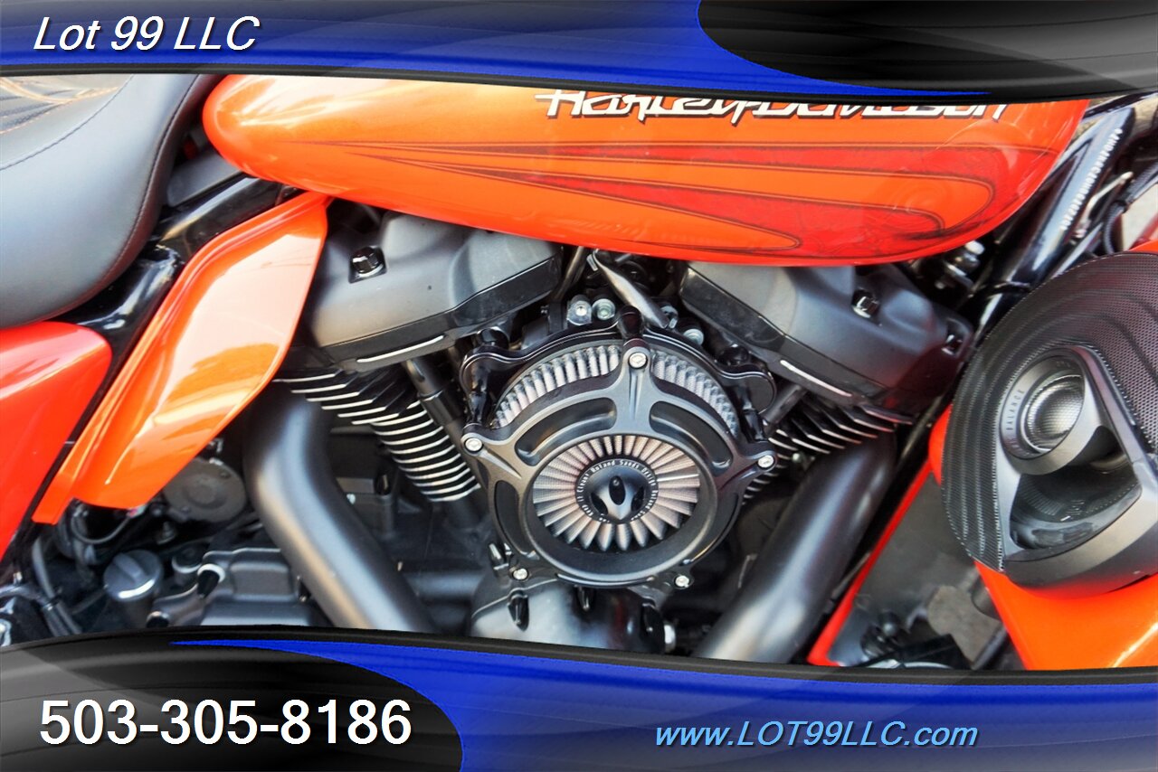 2017 Harley-Davidson Custom Street Glide107 Laguna Orange 21 Front Wheel   - Photo 13 - Milwaukie, OR 97267