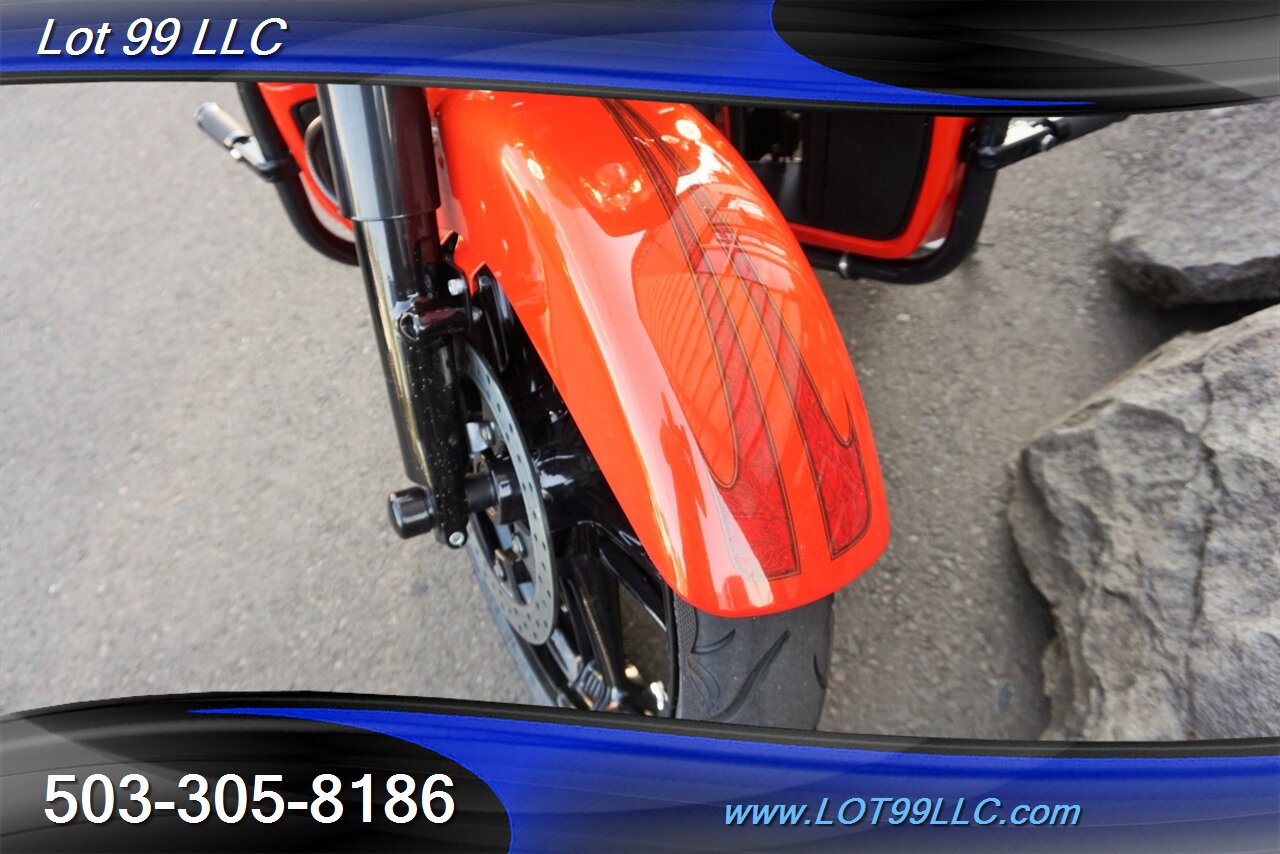 2017 Harley-Davidson Custom Street Glide107 Laguna Orange 21 Front Wheel   - Photo 26 - Milwaukie, OR 97267