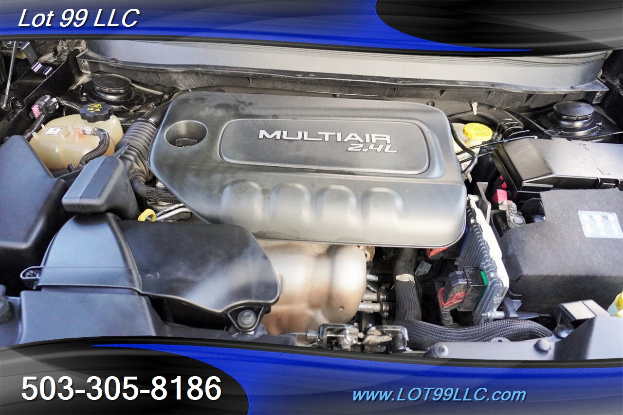 2016 Jeep Cherokee Latitude 4X4 Premium Wheels Newer Tires - Photo 19 - Milwaukie, OR 97267