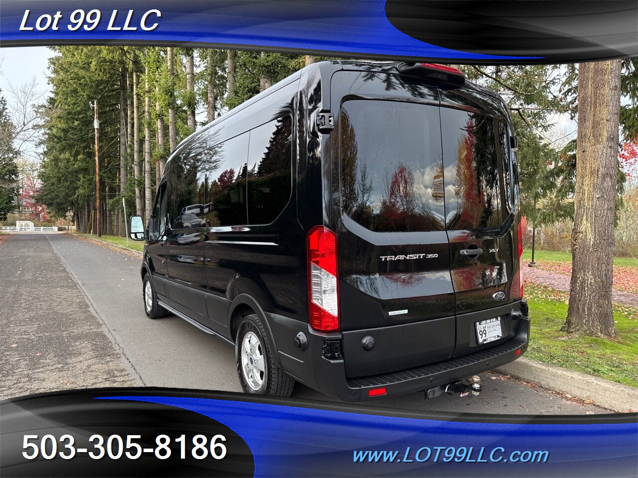 2019 Ford Transit 350 XLT MID Roof 1-Owner *15 Passenger Van **   - Photo 9 - Milwaukie, OR 97267