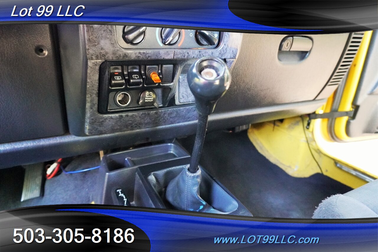 2006 Jeep Wrangler Sport 4X4 4.0L Automatic Hard Top Just SERVICED New Shocks Black Wheels NEWER TIRES - Photo 19 - Milwaukie, OR 97267